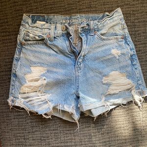 AE mom shorts
